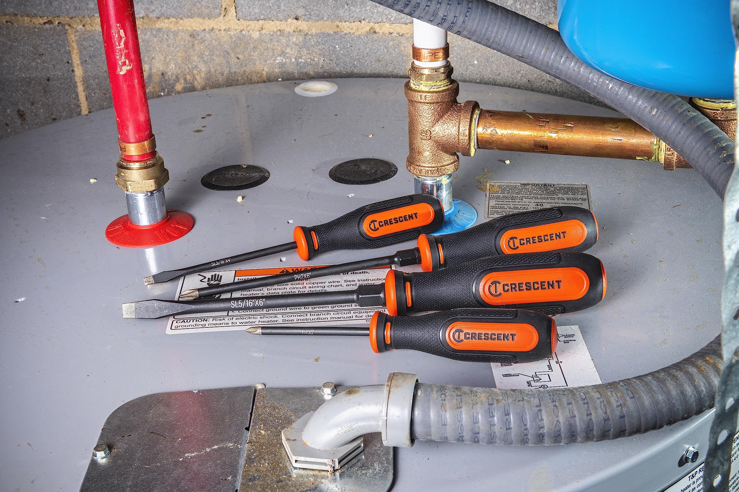 Crescent 4PC Diamond Tip Dual Material Screwdriver Set with Phillips and Slotted Screwdrivers - CDTSET4PC - Image 6