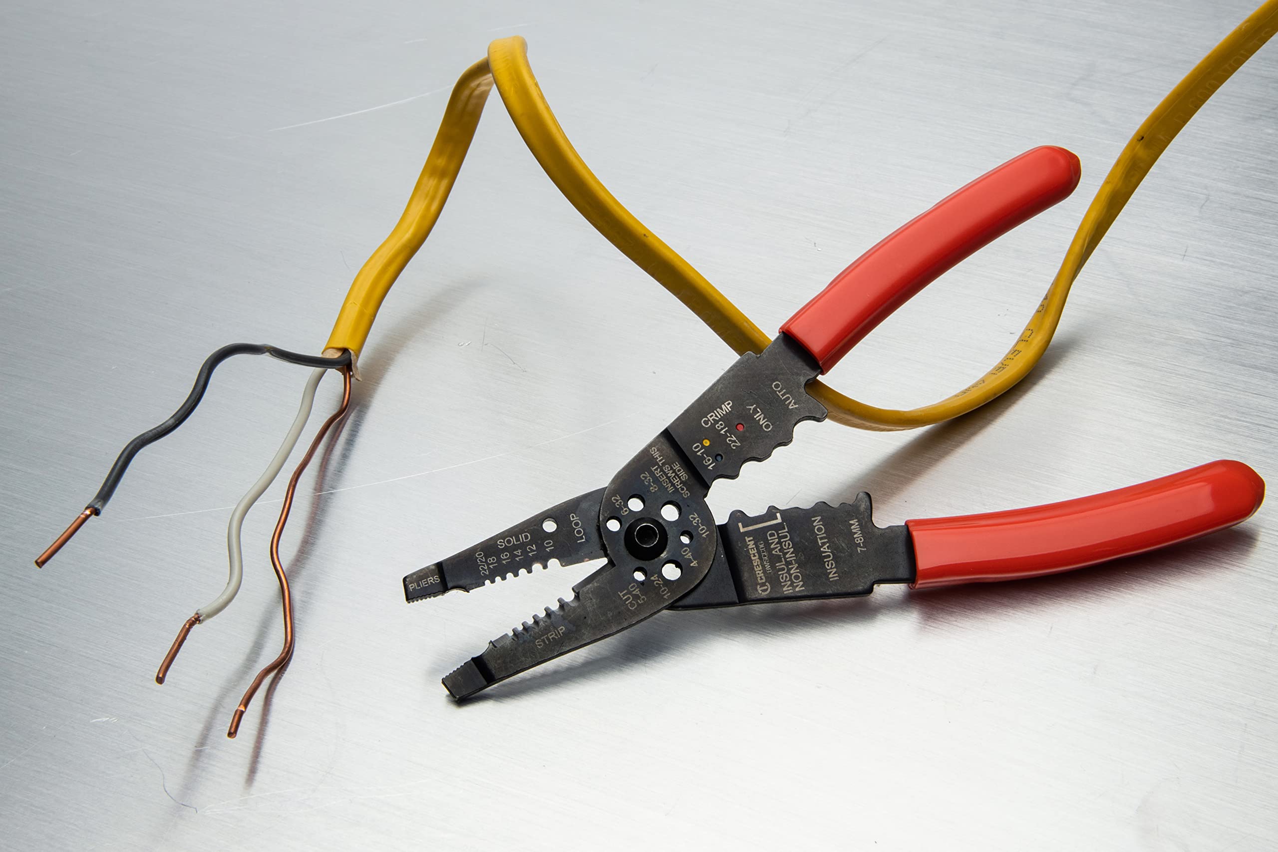 Crescent 8" Wire Stripper Crimper Cutter Dipped - 8WSCCDG - Image 4