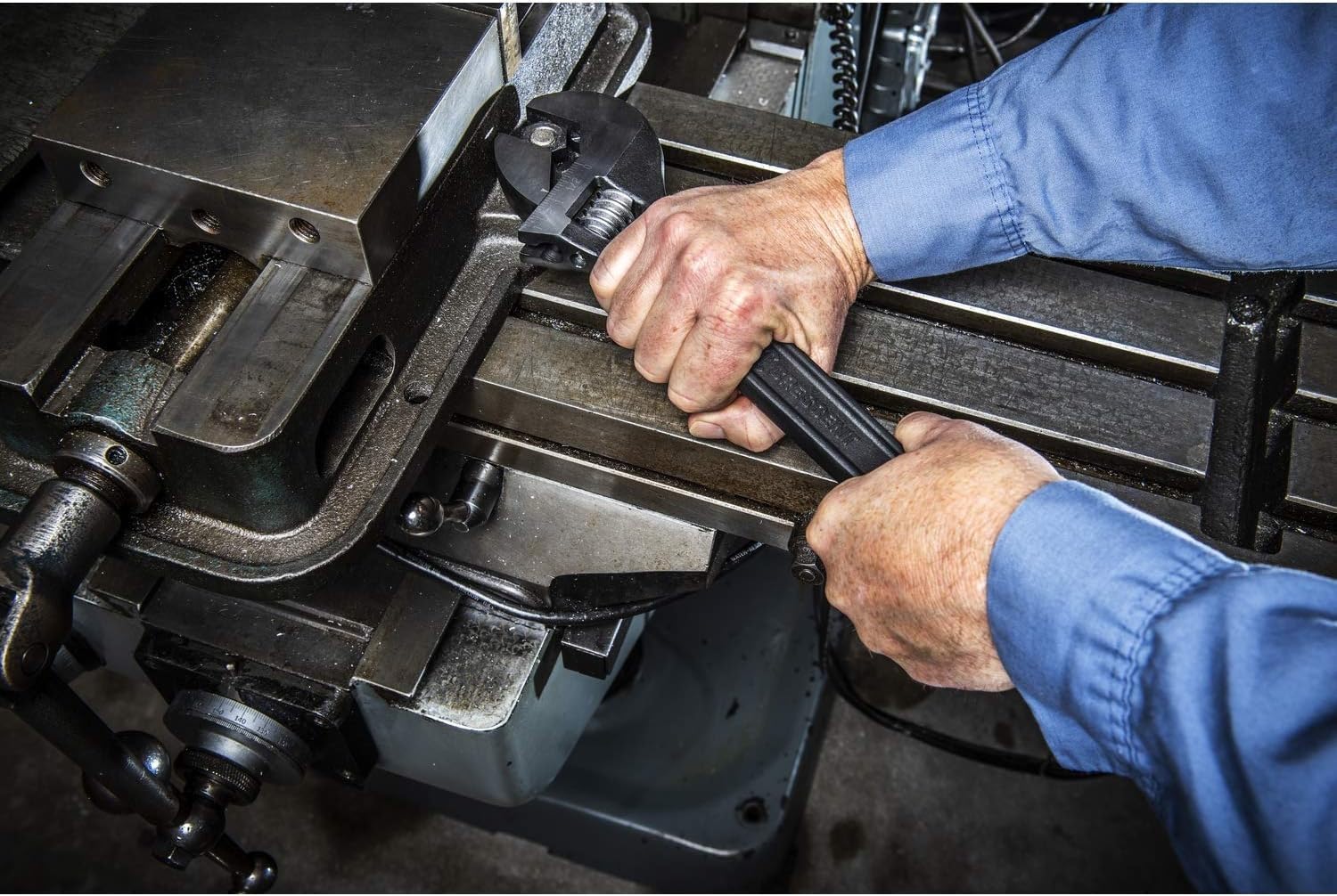 Crescent Adjustable Black Oxide Tapered Handle Wrench - Boxed - Home Improvement & Garage Hand Tool - 15" - AT215BK - Image 5