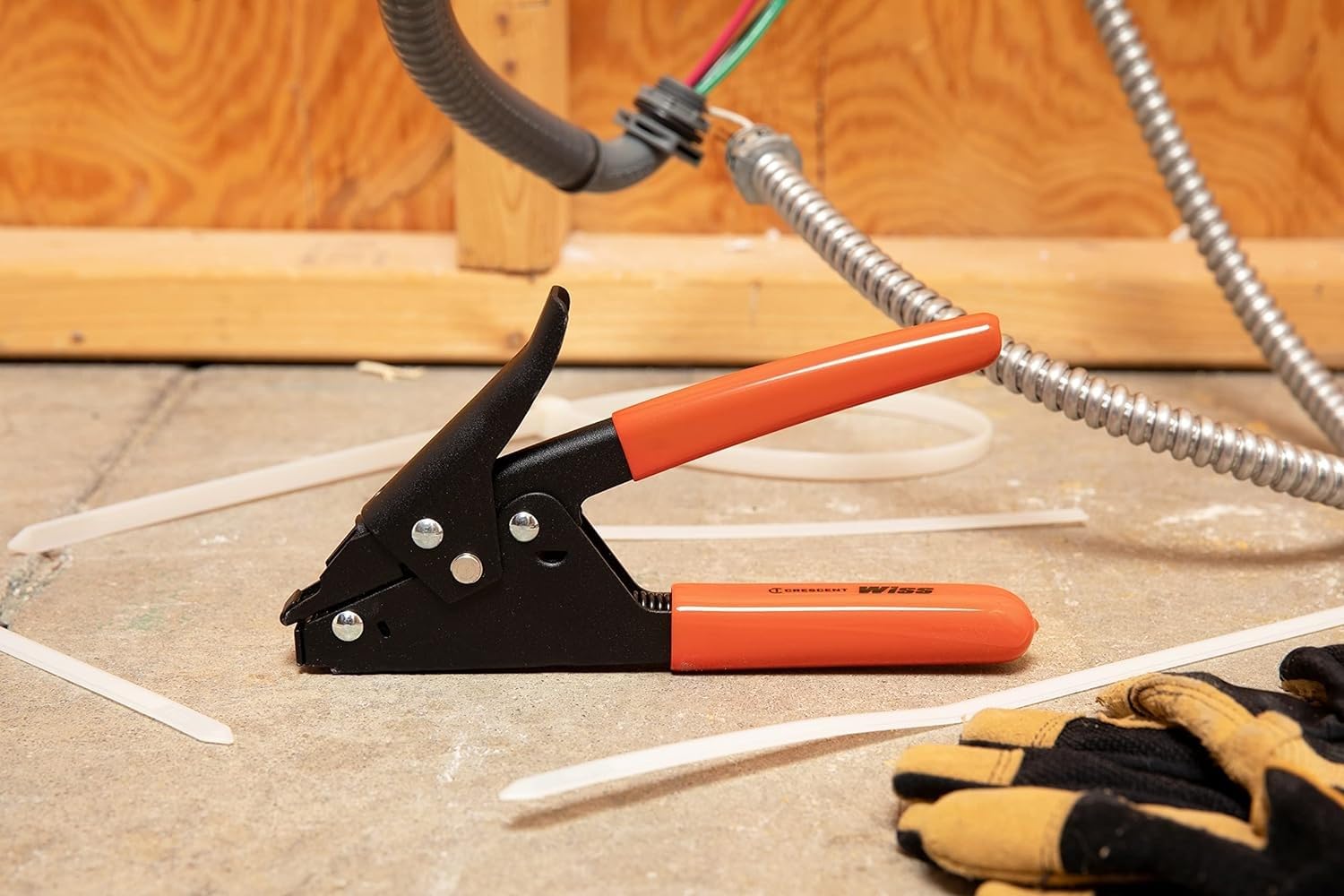 Crescent Cable Tie Tensioning Tool - Durable Hand Tool for Nylon Cable Ties - Includes Integrated Cut-Off Mechanism & Ergonomic Handle - WT1-7-1/2", Red - Image 4