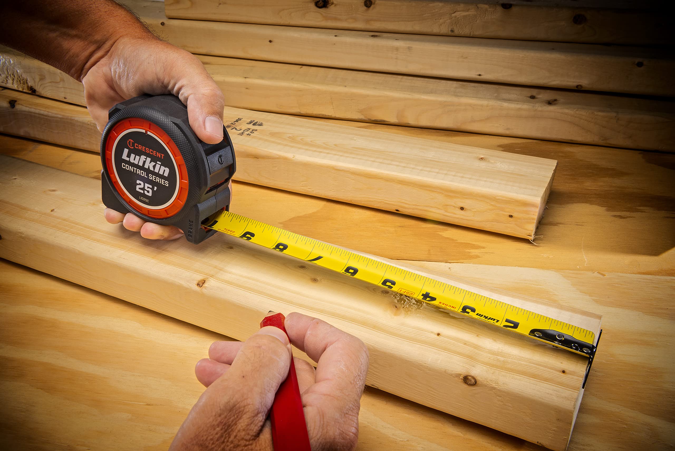 Crescent Lufkin 1-3/16 x 30' Command Control Series Yellow Clad Tape Measure - L1030C-02 - Image 3