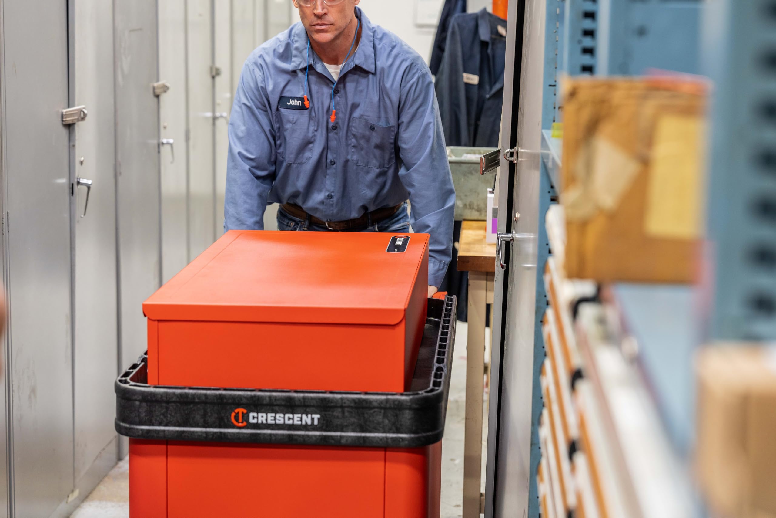 Crescent RAILWORKS Top Shelf Lockable Flat Workstation | IUCFWLCRM - Image 4